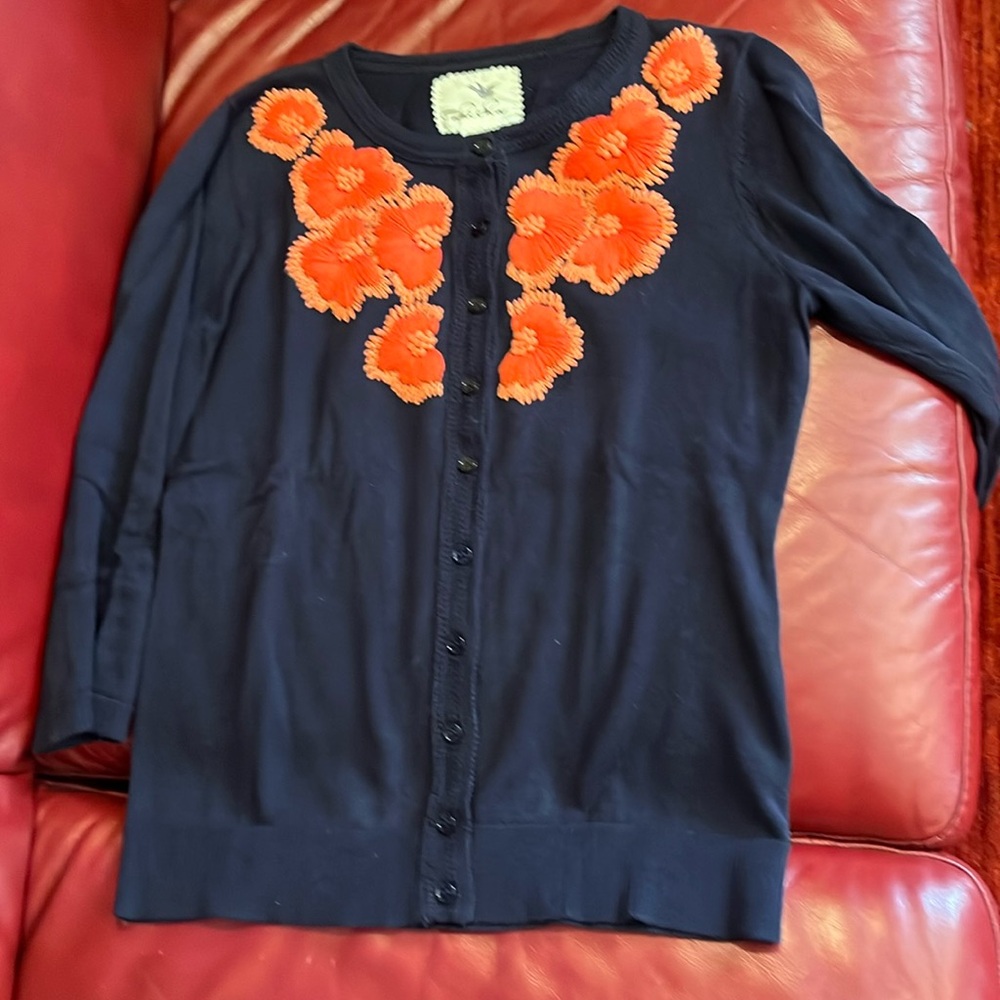 Tabitha Embroidered Sweater sz S
